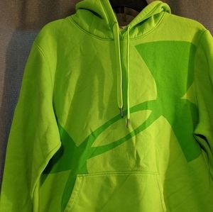 Under Armour all season hoodie sweatshirt